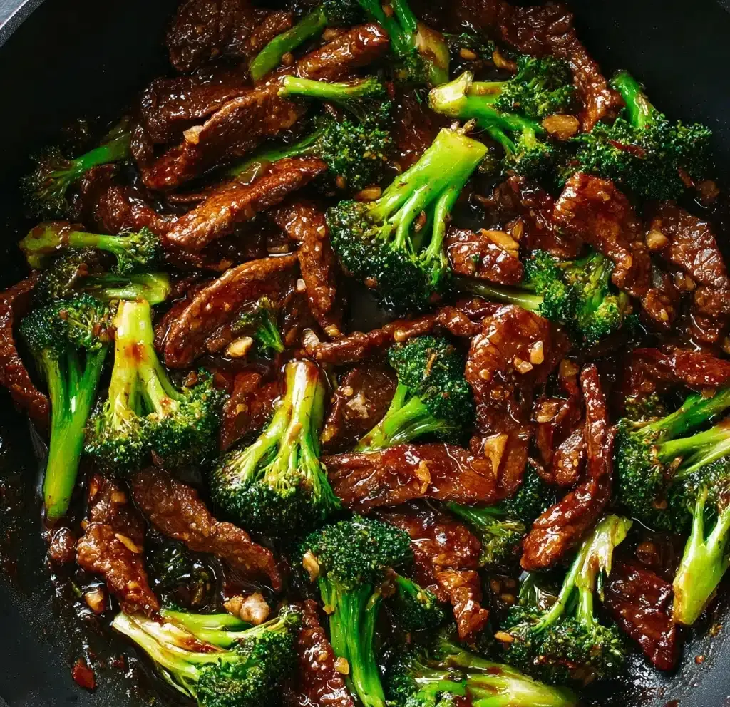Chinese Beef and Broccoli (牛肉炒西兰花) Recipe - Recipe Image